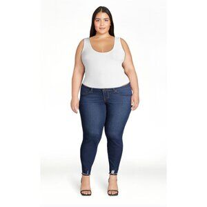 Sofia Jeans Women Short Rosa Curvy Skinny Super High Rise Ankle Jeans, Sz 20